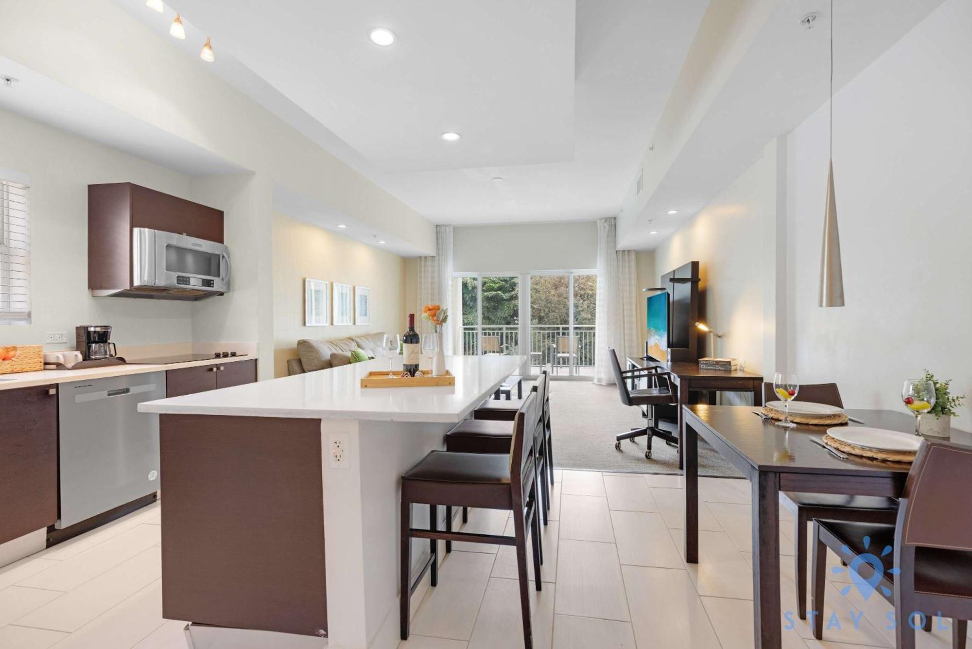 Apartment Stylish 1br - 2bth