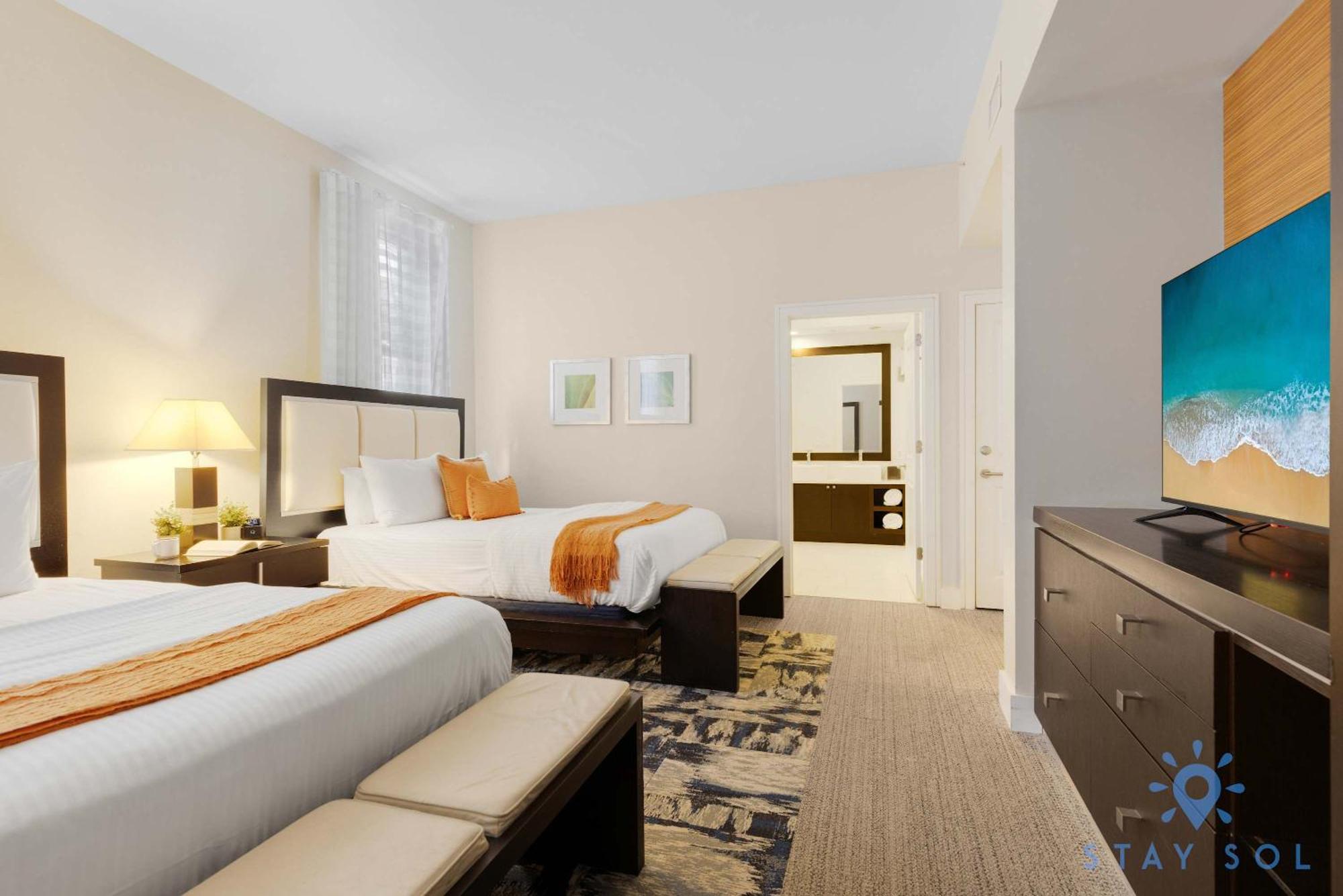 Stylish 1br - 2bth Apartment *